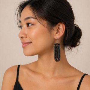 Boucles pendantes chaînes noir intense - bijou Ikita unique