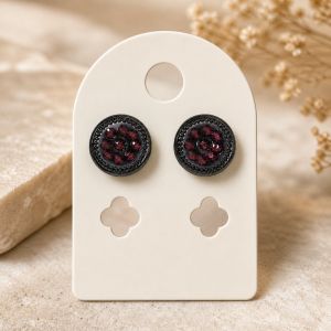 Boucles puces strass rouge IKITA - bijou Ikita unique